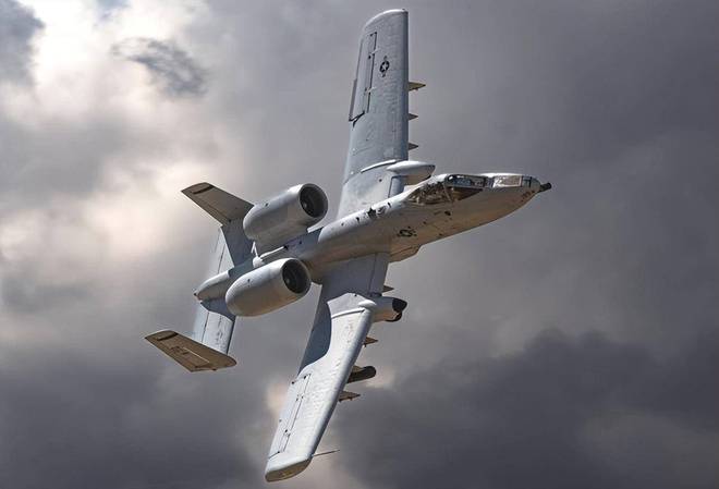 A-10攻击机的优势，空中力量的重要支柱，A-10攻击机的优势，空中力量的核心支柱