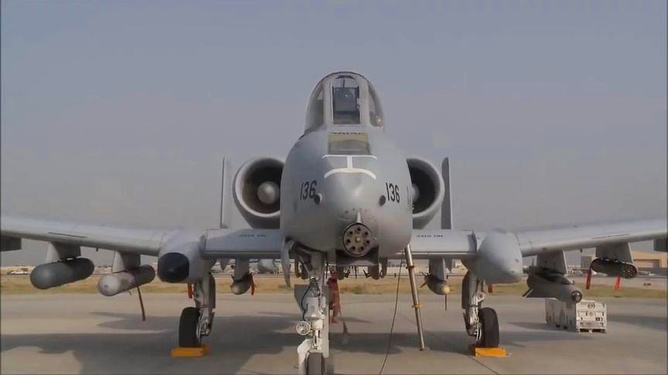 A-10攻击机最高时速，速度与力量的完美结合，A-10攻击机，速度与力量的巅峰表现，最高时速揭秘