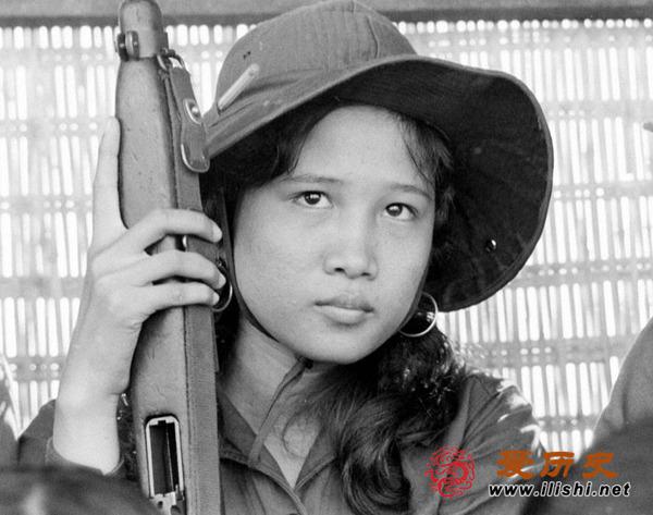 中国女兵在越南遭遇暴力事件的深度解析，中国女兵在越南遭遇暴力事件的深度剖析与反思