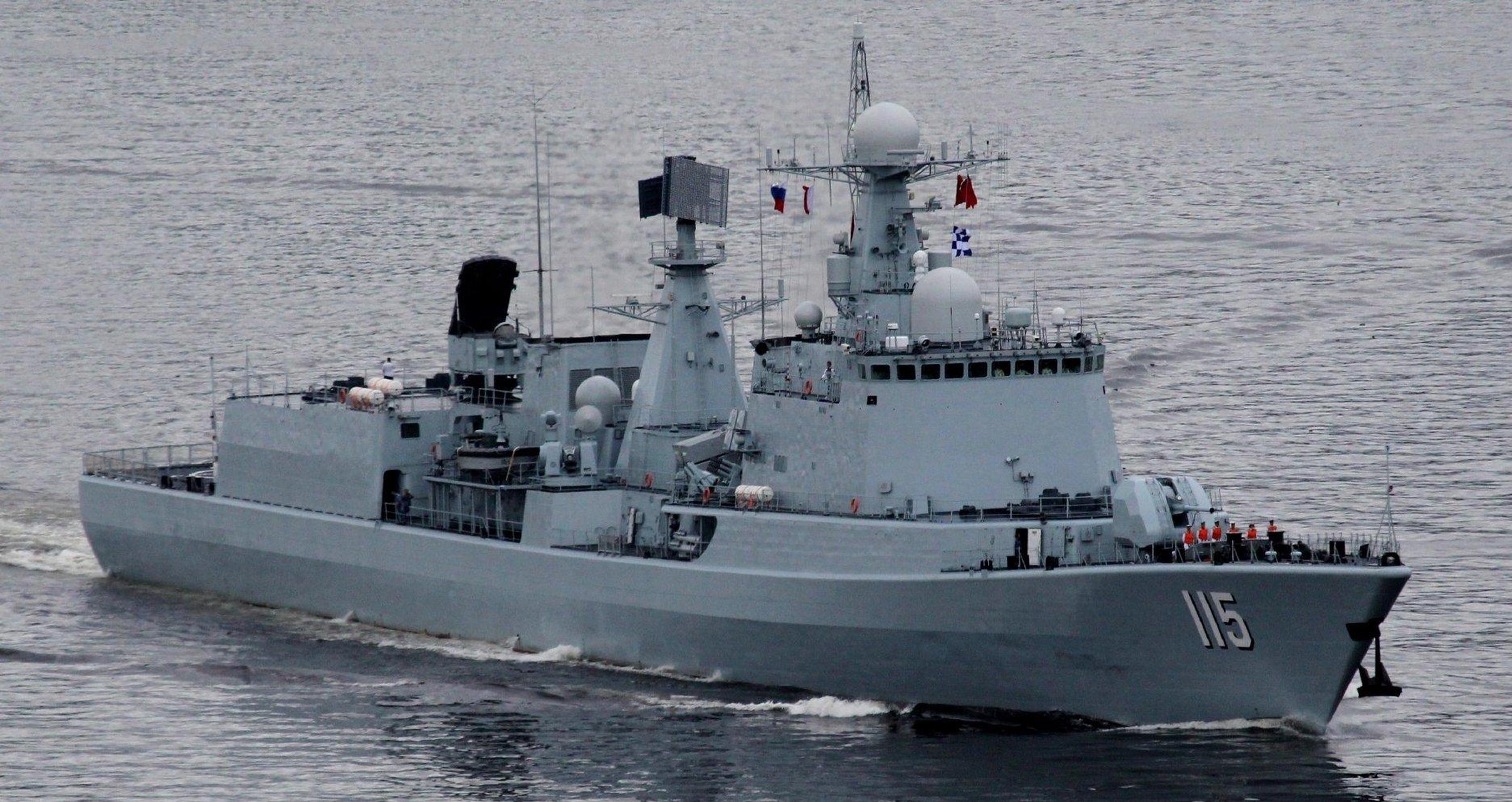 中国海军的骄傲，051C型导弹驱逐舰与48N6导弹的完美结合，中国海军的骄傲，051C型导弹驱逐舰与48N6导弹完美融合展示强大实力