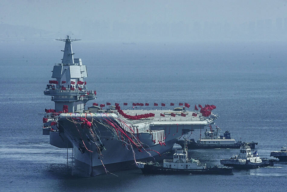 我国首艘航空母舰，里程碑式的成就与未来的展望，中国首艘航空母舰，里程碑成就与未来展望