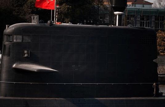 中国Type 100潜艇，探索深海的新纪元，中国Type 100潜艇，开启深海探索新纪元