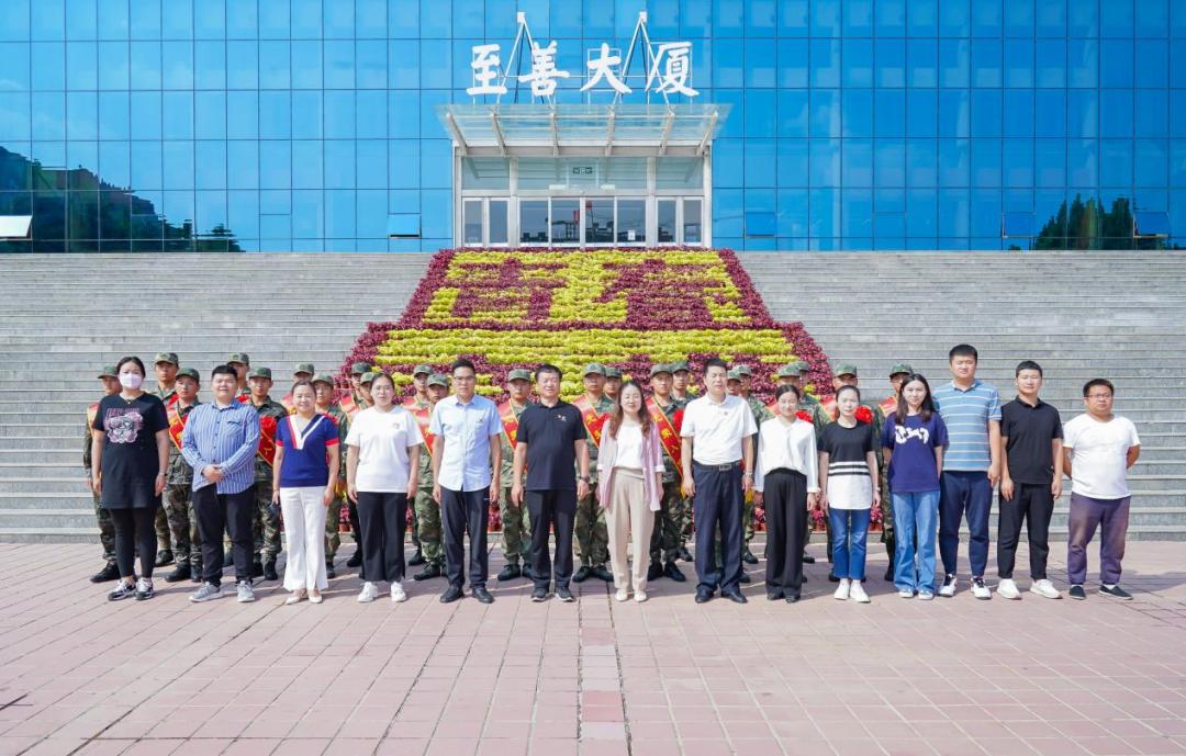 青春热血献祖国，2022征兵宣传正式启动，青春热血献祖国，征兵宣传启动号角吹响，共筑国防梦！