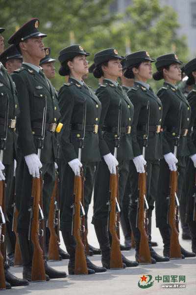 中国女仪仗女军官单人照片，展现新时代女性的风采与力量，中国女仪仗女军官单人照，新时代女性的风采与力量展示