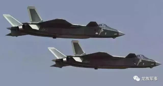 歼-20雷达与F-22雷达性能对比，哪个更厉害？，歼-20与F-22雷达性能对比，谁更胜一筹？