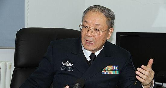 军事评论员藤建群，一位卓越军事观察员的成长轨迹，军事评论员藤建群，卓越军事观察员的成长之路