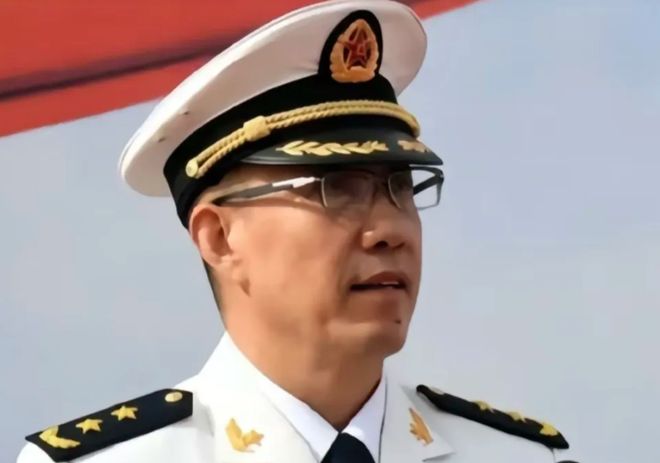 我国新任防长董军的背景与未来展望，新任防长董军的背景及未来展望分析