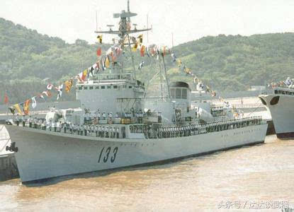 051型导弹驱逐舰