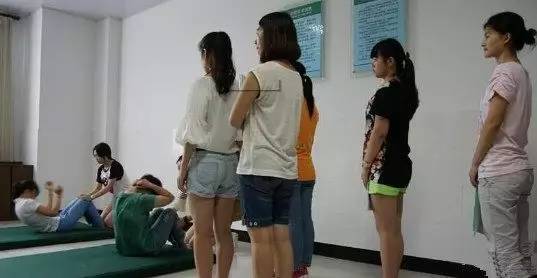 女兵县城体检小说，梦想起航的序章，女兵梦想启航，县城体检的序章