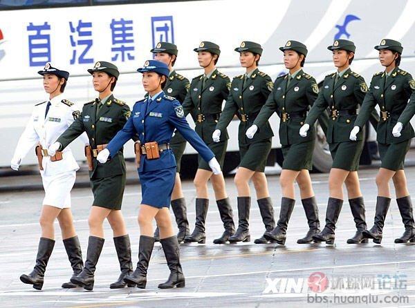 女兵方队电影在线播放，展现女性力量的影像魅力，女兵方队展现女性力量的影像魅力，在线播放电影体验