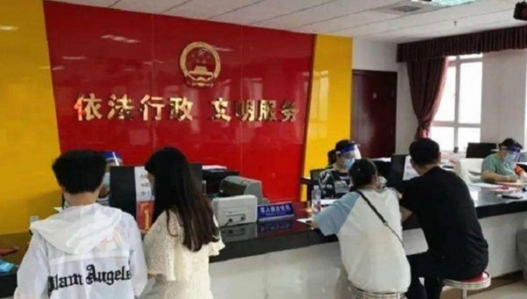 北京女孩征婚信息背后的故事与反思，北京女孩征婚背后的故事与启示