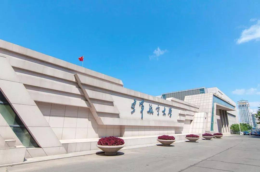 中国空军航空大学的规模与影响力，揭示其宏大的面积与重要性，中国空军航空大学规模与影响力揭秘，宏大校园面积凸显其重要性