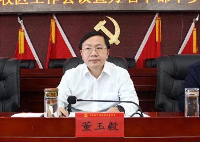 国防大学校长郑和的新职务，引领军事教育，塑造未来军事领导力，国防大学校长郑和引领军事教育，塑造未来军事领导力新职务亮相
