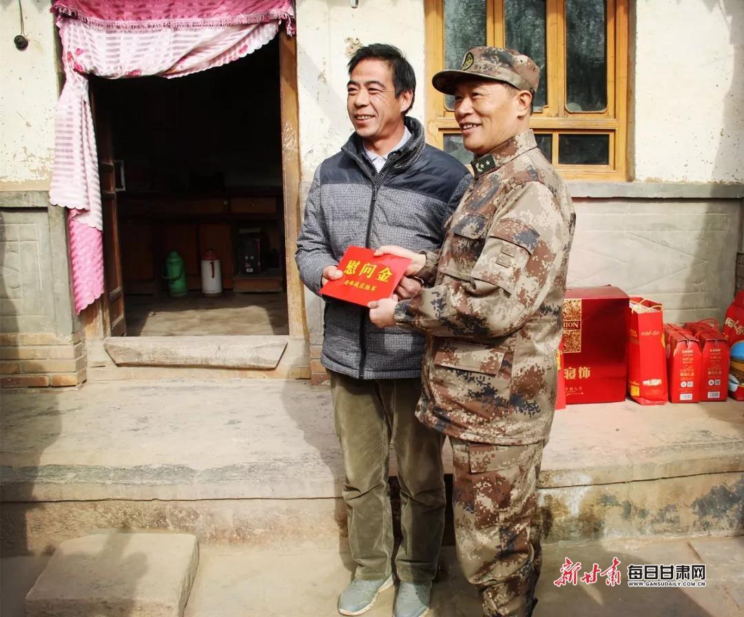 西部战区几个军的构成及其战略意义，西部战区军队构成与战略意义解析