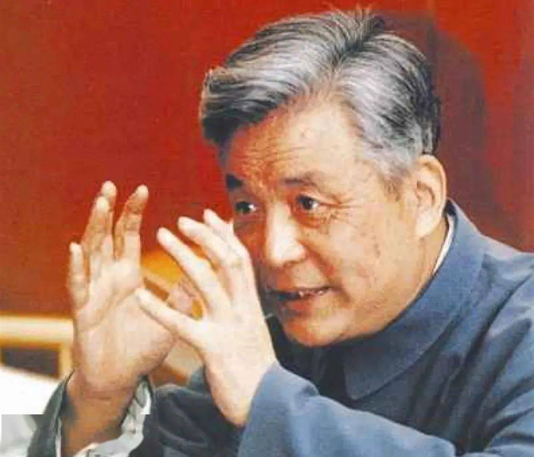两弹一星邓稼先，时代的楷模与永恒的记忆，邓稼先，时代楷模与永恒记忆——两弹一星精神之典范