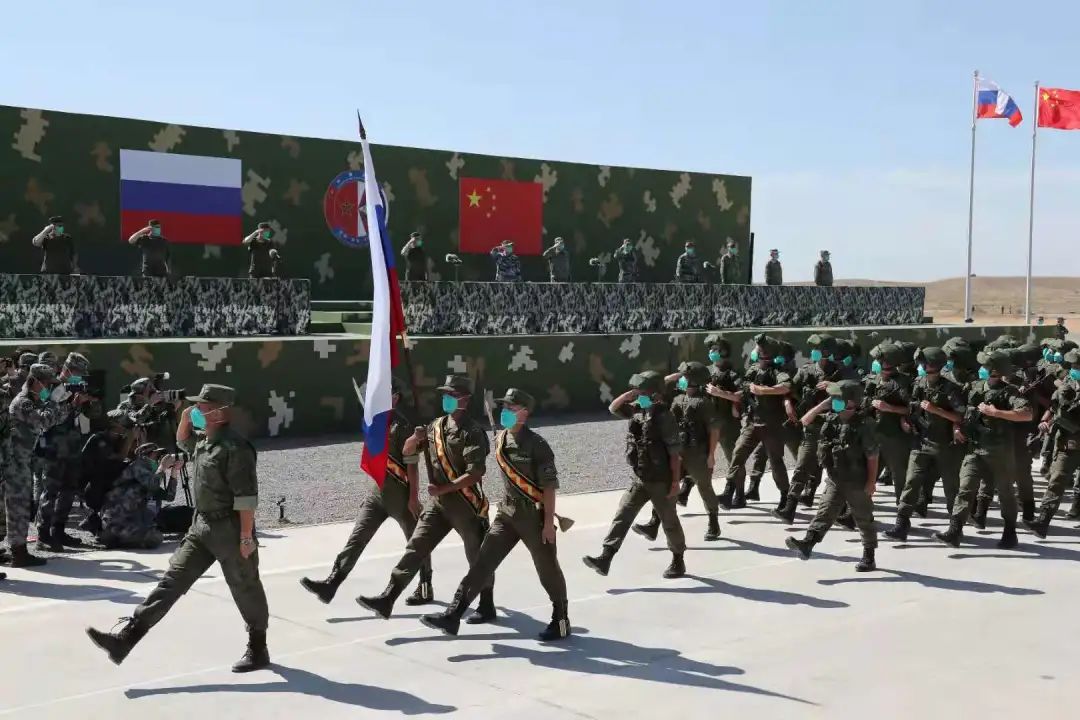 中俄演练2021，深化军事合作，共筑地区安全，中俄深化军事合作演练，共筑地区安全，2021年合作再升级