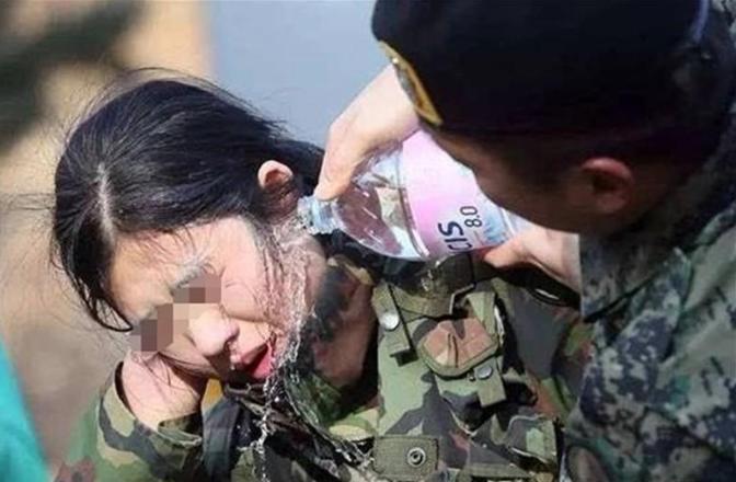 中国人民解放军仪仗队女兵训练视频，展现力量与荣耀的篇章，中国人民解放军仪仗队女兵训练，力量与荣耀的展现