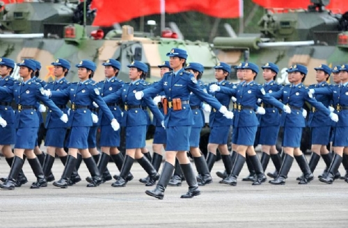 香港部队大阅兵仪式，展现力量与荣耀，香港部队大阅兵仪式，力量与荣耀的展现