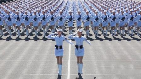 英姿飒爽的女兵方队，展现力量与荣耀的篇章，英姿飒爽女兵方队，力量与荣耀的展现
