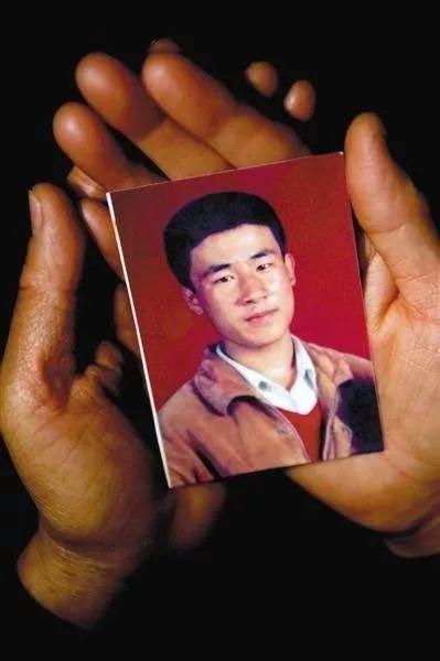 赵志红，一位引领时代的杰出人物，赵志红，时代引领者的杰出风采