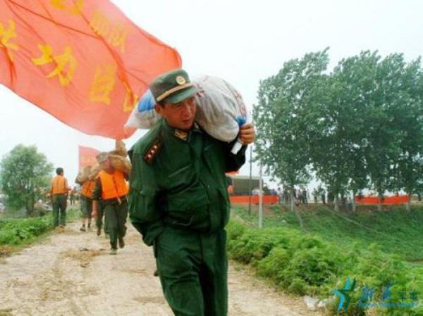 丁晓兵军衔，一位杰出将领的荣耀之路，丁晓兵军衔，杰出将领的荣耀之路征途