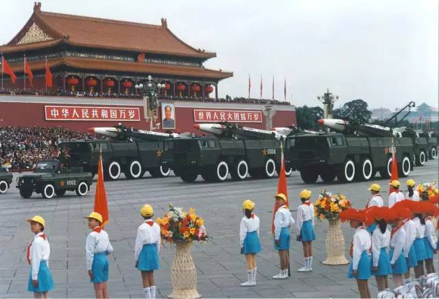 重温历史瞬间，1981年大阅兵全程回放，重温辉煌瞬间，1981年大阅兵全程回顾